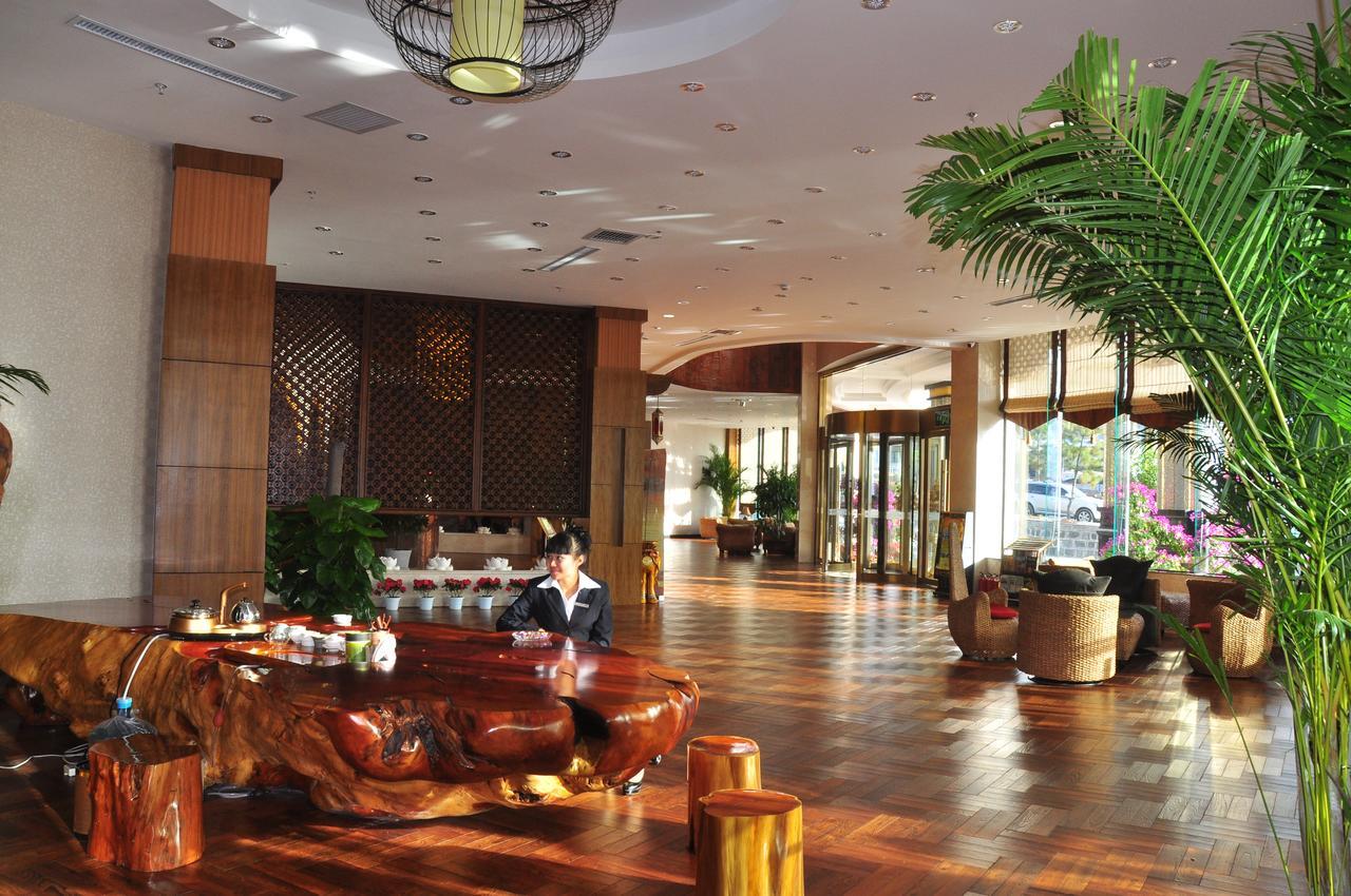 Fengsheng Zhongzhou Yihe Hotel Tengchong Esterno foto